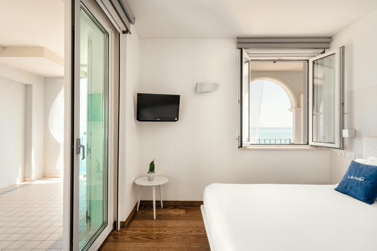 Life Hotel Seaview & Spa Порто Реканати Екстериор снимка